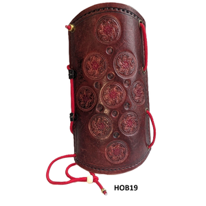 Hoste Traditional Bracer