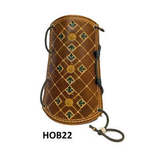 Hoste Traditional Bracer