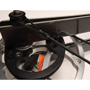 Second Hand Hoyt Ultra 38 Compound Bow - RH 60lbs  28 - 30 1/2"